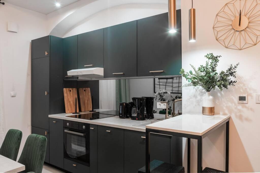 Roberto Boutique Studio Apartman Zagreb Buitenkant foto